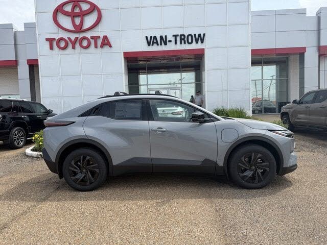 2026 Toyota C-HR SE