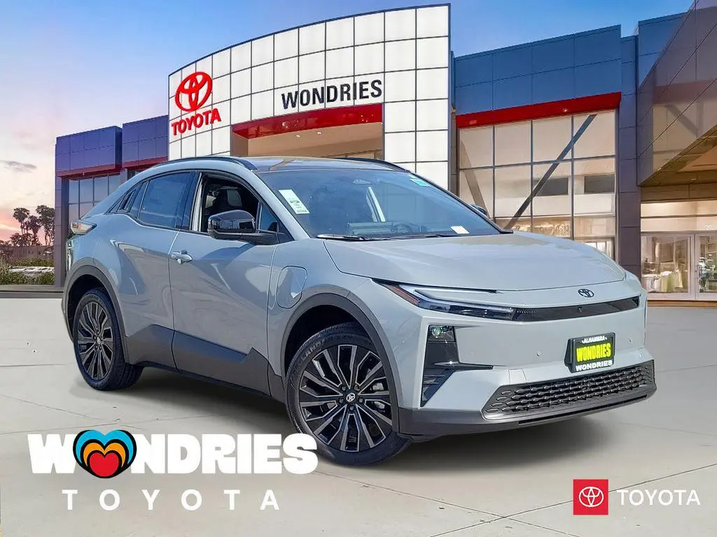 2026 Toyota C-HR XSE
