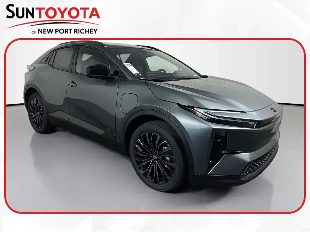2026 Toyota C-HR XSE