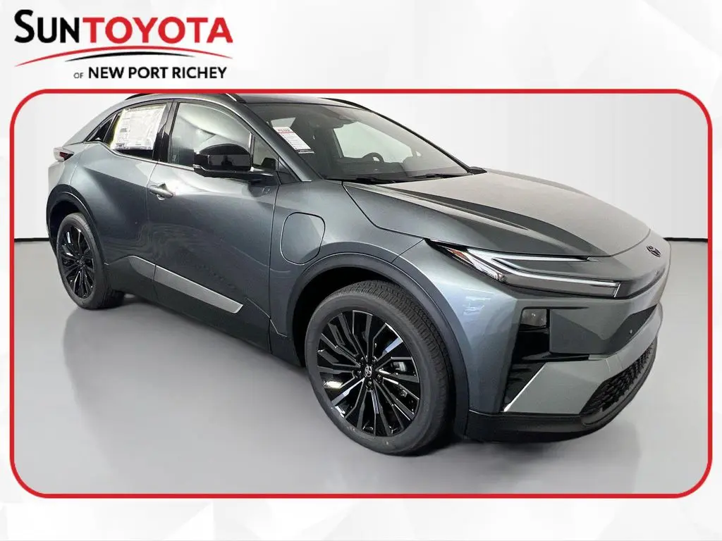 2026 Toyota C-HR XSE