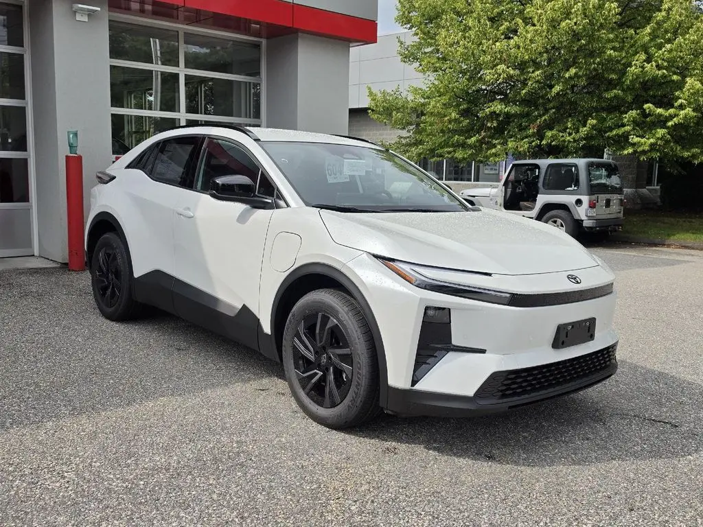 2026 Toyota C-HR SE