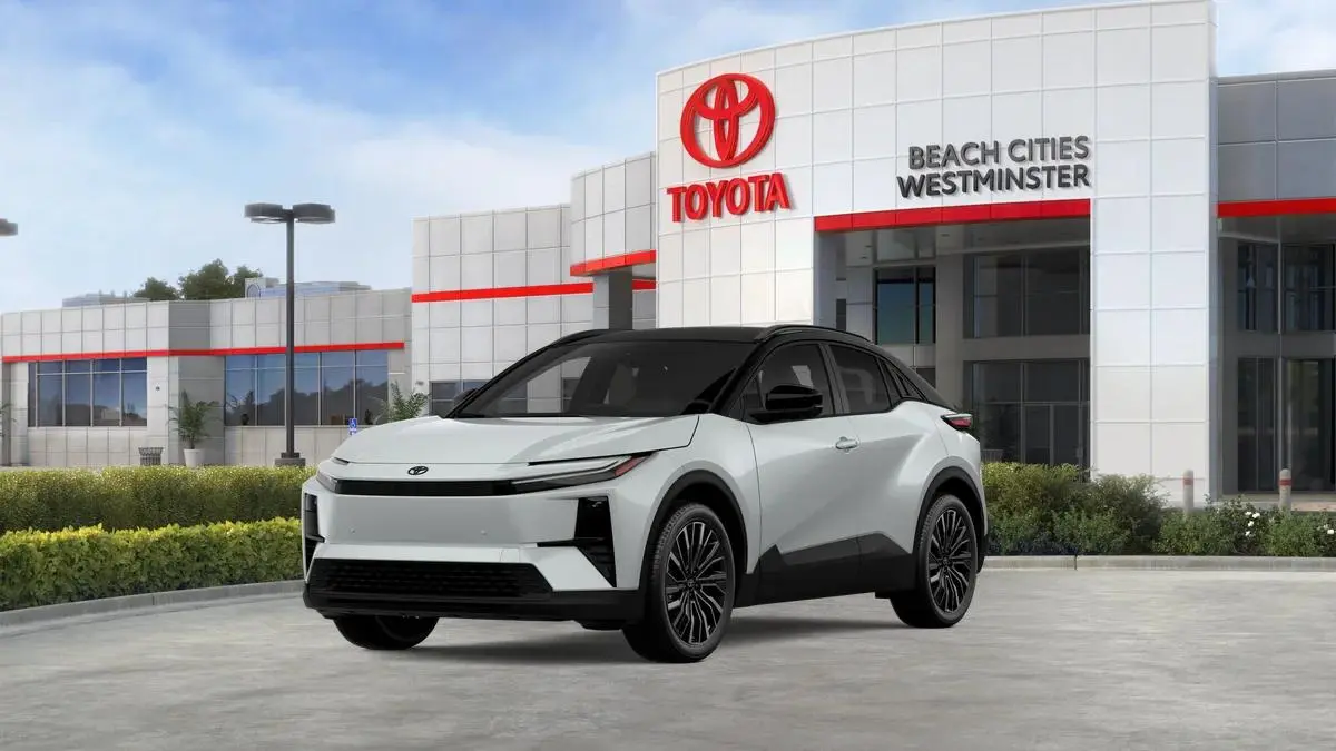 2026 Toyota C-HR XSE