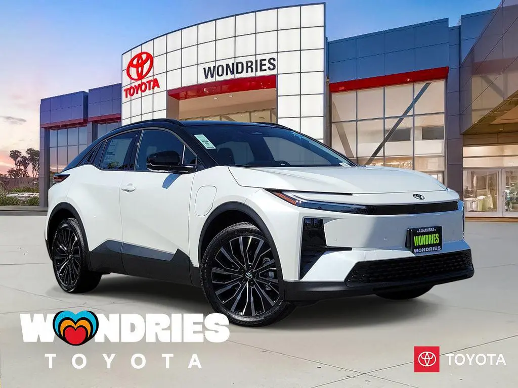 2026 Toyota C-HR XSE