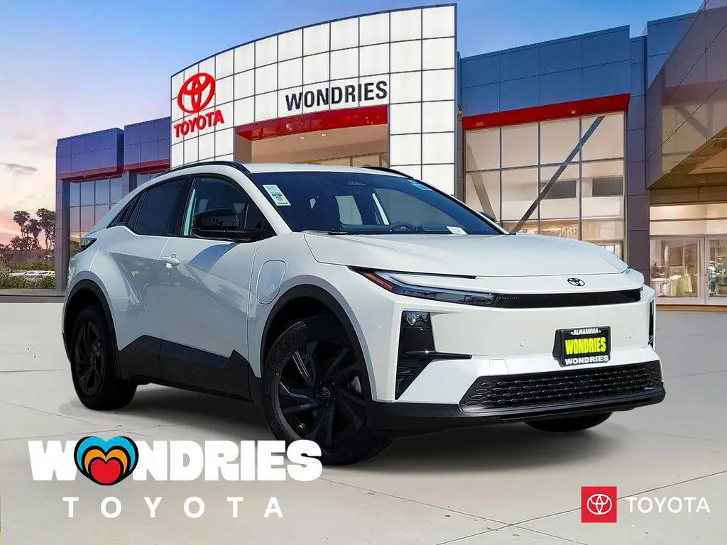 2026 Toyota C-HR SE