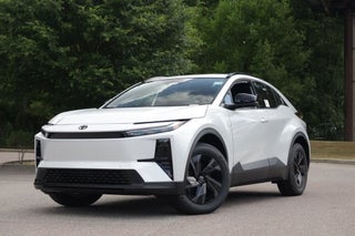 2026 Toyota C-HR SE