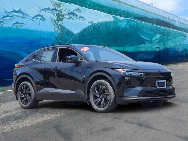 2026 Toyota C-HR SE
