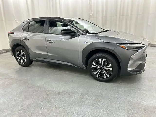 2025 Subaru Solterra Premium