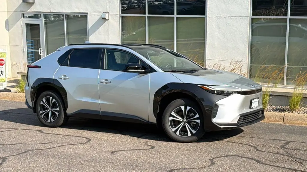 2024 Toyota bZ4X XLE