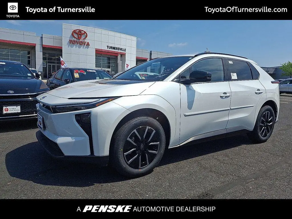 2026 Toyota bZ XLE Plus