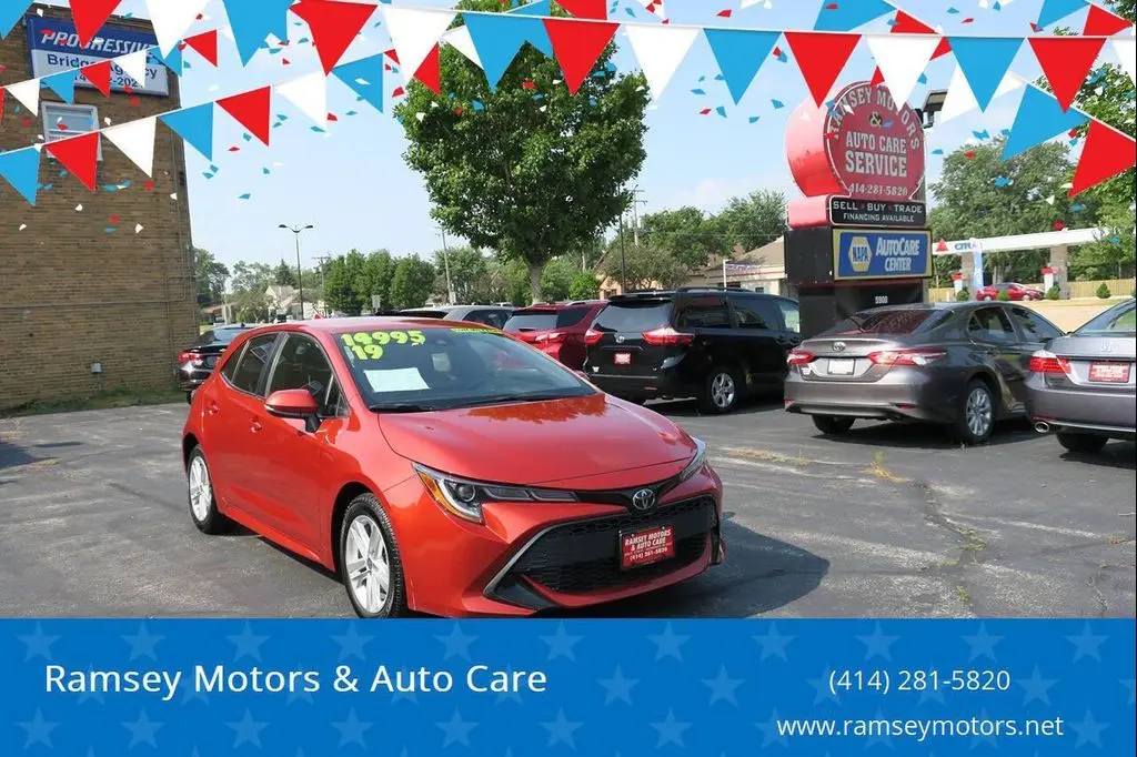 2019 Toyota Corolla Hatchback SE