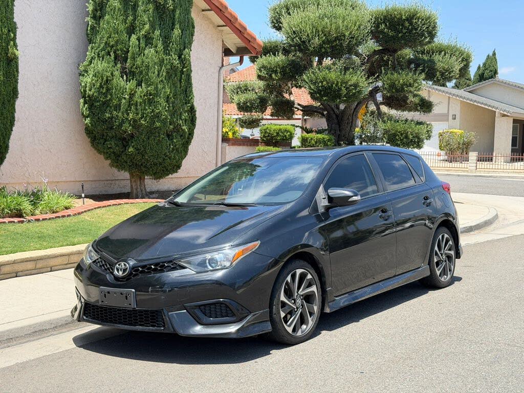 2017 Toyota Corolla iM Base