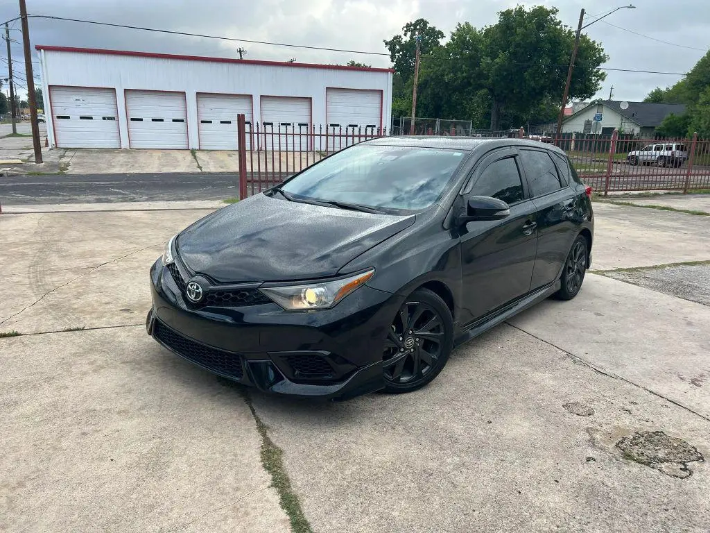 2017 Toyota Corolla iM Base
