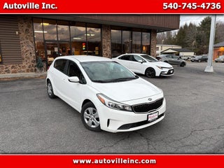 2017 Kia Forte5 LX