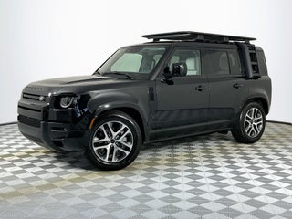 2026 Land Rover Defender 110 X-Dynamic SE