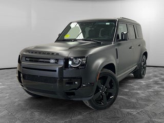 2026 Land Rover Defender 110 X-Dynamic SE