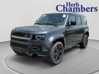2026 Land Rover Defender 110 X-Dynamic SE