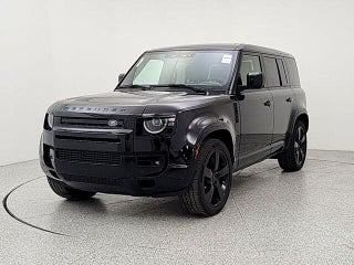 2026 Land Rover Defender 110 X-Dynamic SE