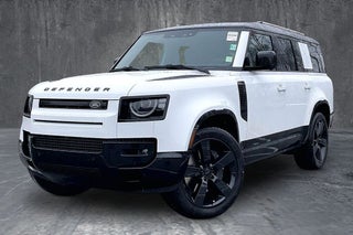 2026 Land Rover Defender 130 X-Dynamic SE
