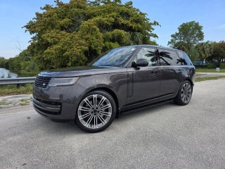 2026 Land Rover Range Rover SE