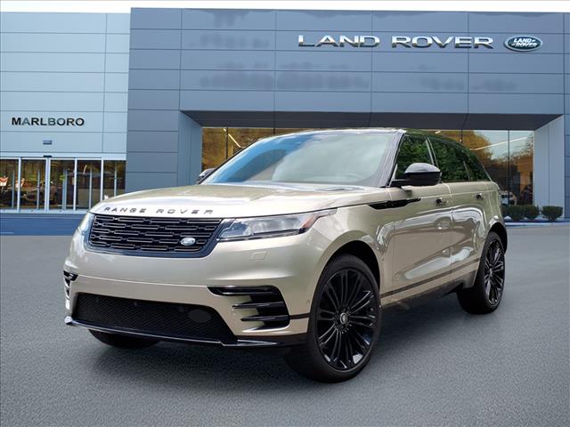 2026 Land Rover Range Rover Velar Dynamic SE