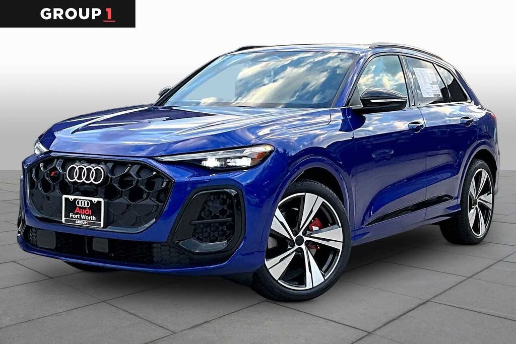 2026 Audi SQ5 Premium Plus