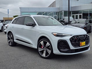 2026 Audi SQ5 Premium Plus