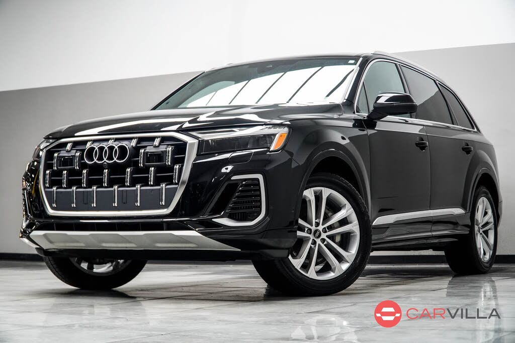 2025 Audi Q7 Premium Plus