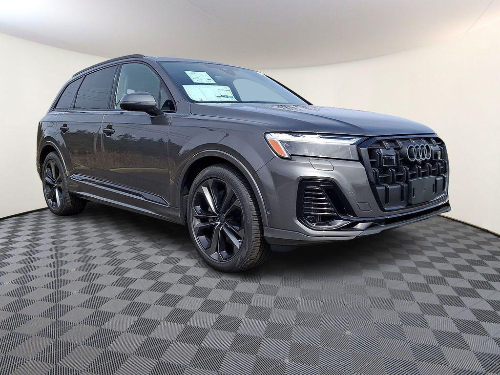 2026 Audi Q7 Premium Plus