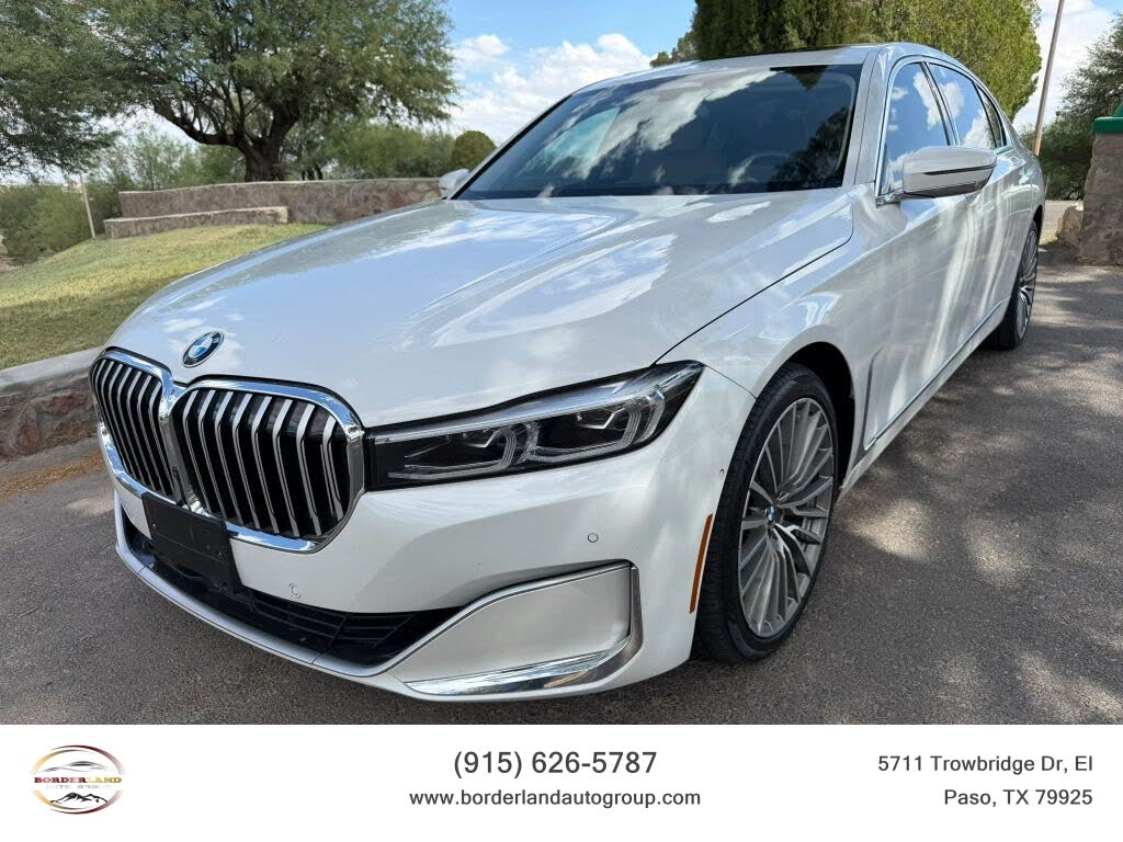 2022 BMW 7 Series 740i