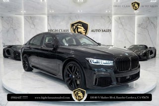 2022 BMW 7 Series 740i