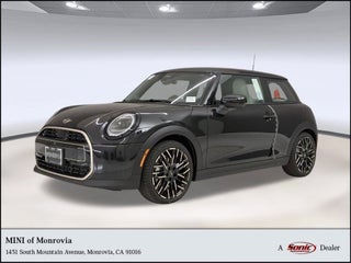 2026 MINI Hardtop Signature Plus