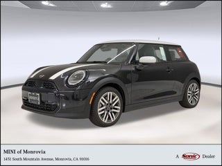 2026 MINI Hardtop Signature Plus