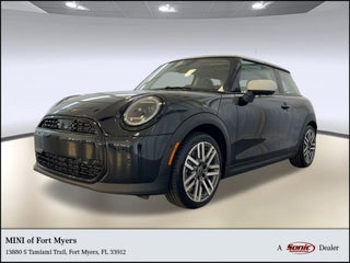2026 MINI Hardtop Signature Plus