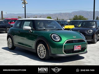 2026 MINI Hardtop Signature Plus