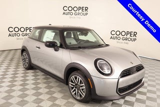 2025 MINI Hardtop Signature Plus