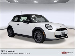 2026 MINI Hardtop Signature Plus