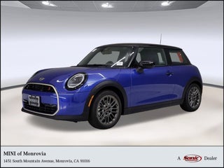 2026 MINI Hardtop Signature Plus