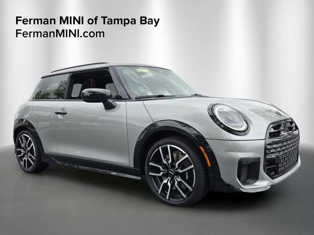 2026 MINI Hardtop Signature Plus