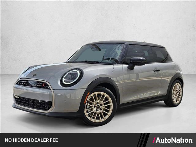2026 MINI Hardtop Signature Plus