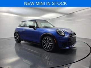 2026 MINI Hardtop Signature Plus