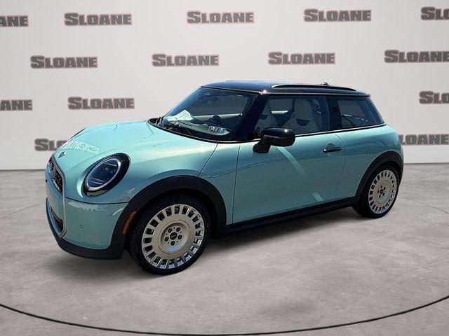 2026 MINI Hardtop Signature Plus