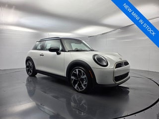 2026 MINI Hardtop Signature Plus