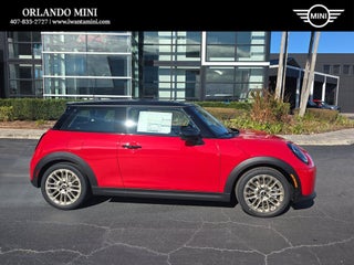 2026 MINI Hardtop Signature Plus