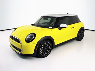 2026 MINI Hardtop Signature Plus