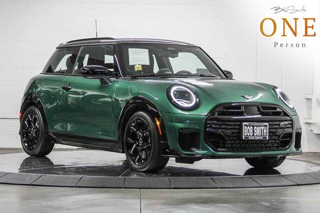 2026 MINI Hardtop Signature Plus