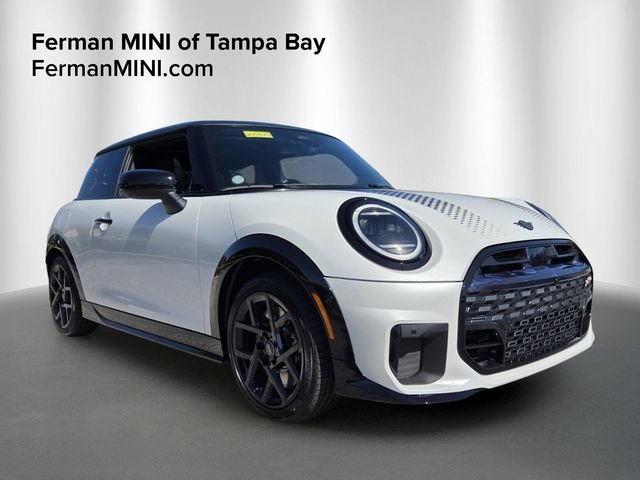 2026 MINI Hardtop Signature Plus