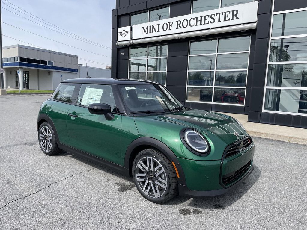 2026 MINI Hardtop Signature Plus