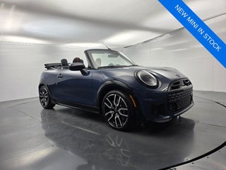 2026 MINI Cooper Iconic