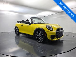 2026 MINI Cooper Iconic