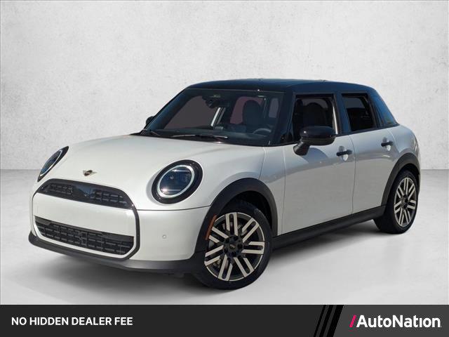 2026 MINI Hardtop Signature Plus
